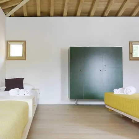 Κατάλυμα σε φάρμα La Derta *